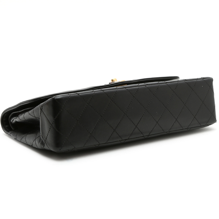 Chanel  Vintage handbag  in black leather - Detail D5