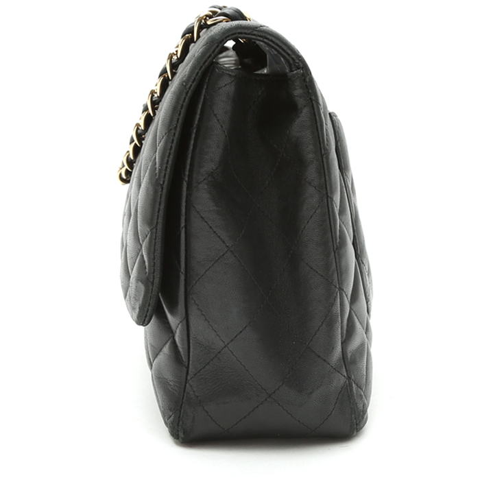 Borsa a tracolla Chanel  Timeless Jumbo in pelle trapuntata nera - Detail D6