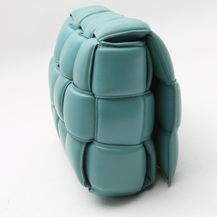 Borsa a tracolla Bottega Veneta Padded Cassette in pelle intrecciata blu - Detail D6