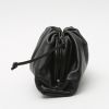 Borsa/pochette Bottega Veneta  Pouch mini  in pelle nera - Detail D7 thumbnail