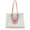 Louis Vuitton  Onthego large model  shopping bag  in beige monogram canvas  and natural leather - Detail D2 thumbnail