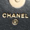 Chanel  19 mini  shoulder bag  in black quilted leather - Detail D4 thumbnail