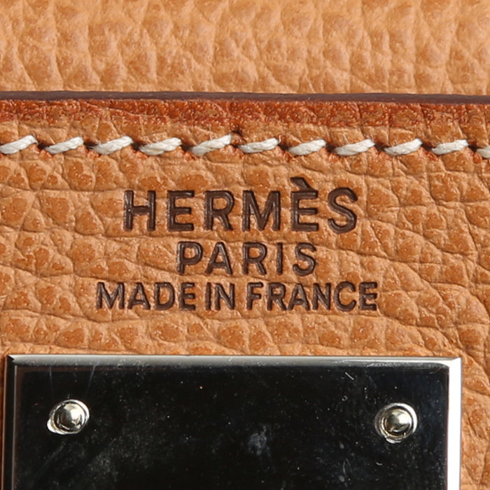 Hermès  Kelly 32 cm handbag  in gold - Detail D4