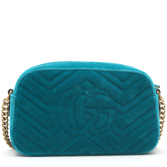 Sac bandoulière Gucci GG Marmont Camera en velours matelassé bleu - Detail D8