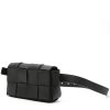 Bottega Veneta  Cassette pouch  in black intrecciato leather - Detail D2 thumbnail
