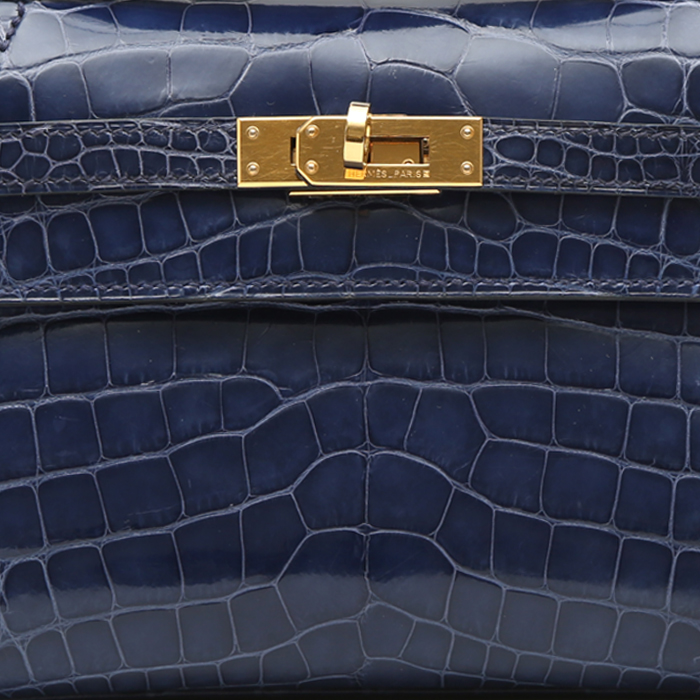 Hermès  Kelly - Clutch pouch  in Sapphire Blue alligator - Detail D1
