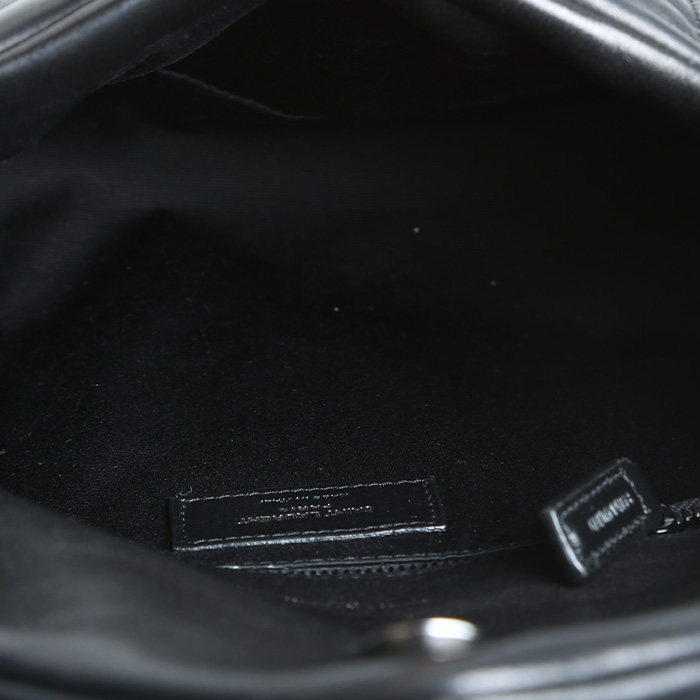 Borsa a tracolla Saint Laurent Loulou Puffer modello piccolo in pelle trapuntata nera - Detail D2