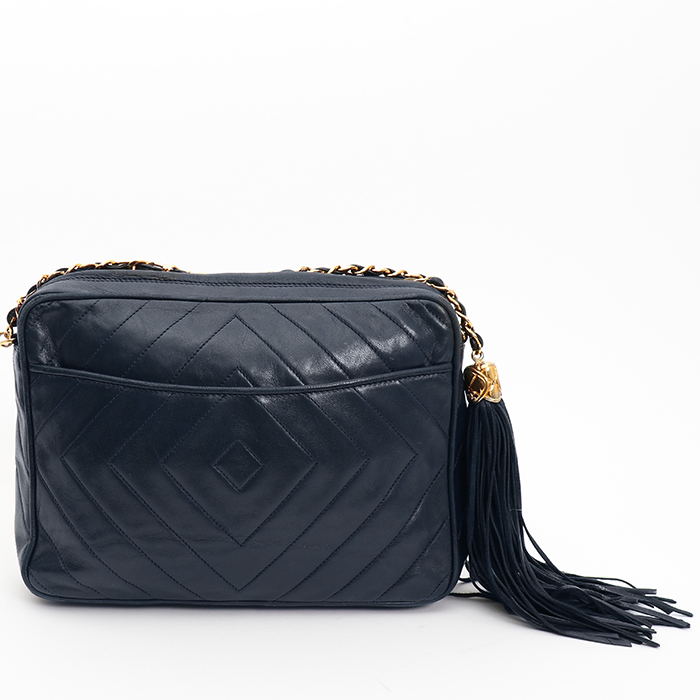 Bolso bandolera Chanel  Camera en cuero acolchado azul marino - Detail D7