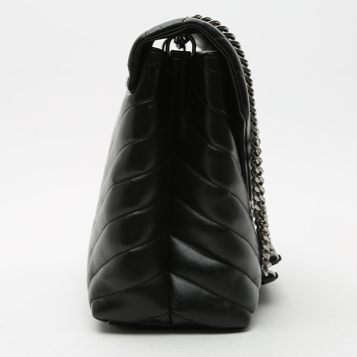 Sac bandoulière Saint Laurent  Loulou en cuir matelassé chevrons noir - Detail D5