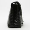 Borsa a tracolla Saint Laurent  Loulou in pelle trapuntata a zigzag nera - Detail D5 thumbnail