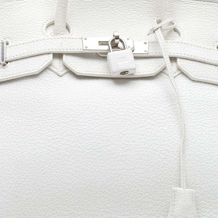 Sac à main Hermès  Birkin 35 cm en cuir togo blanc - Detail D1