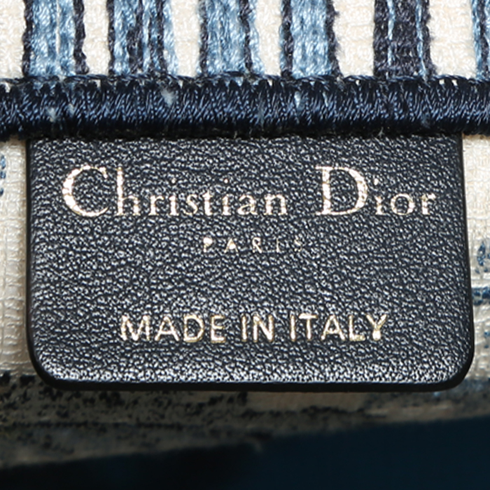 Sac cabas Dior  Book Tote en toile bleue et beige - Detail D3