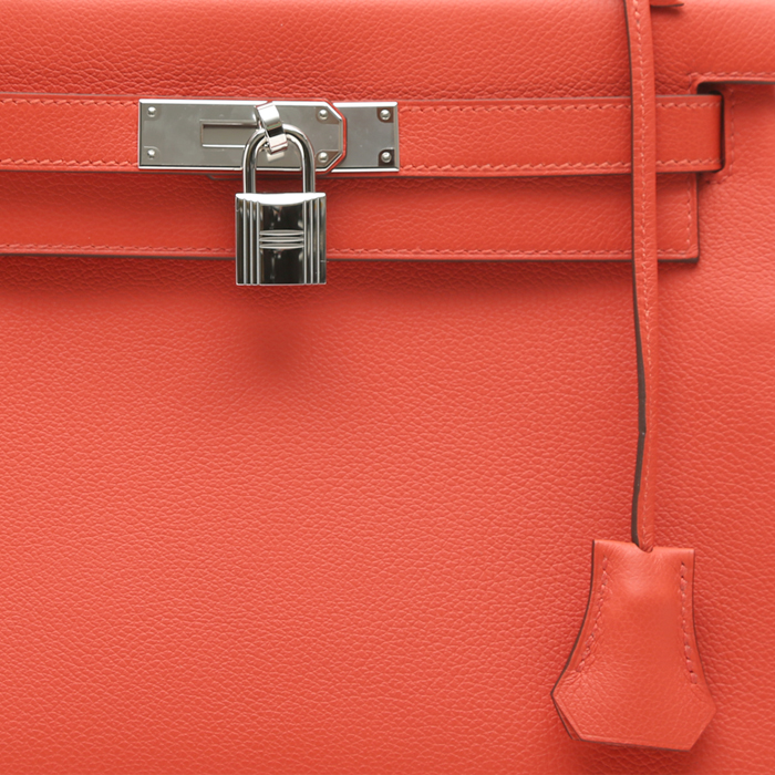 Borsa Hermès  Kelly 28 cm in pelle Evercolor arancione Capucine - Detail D1