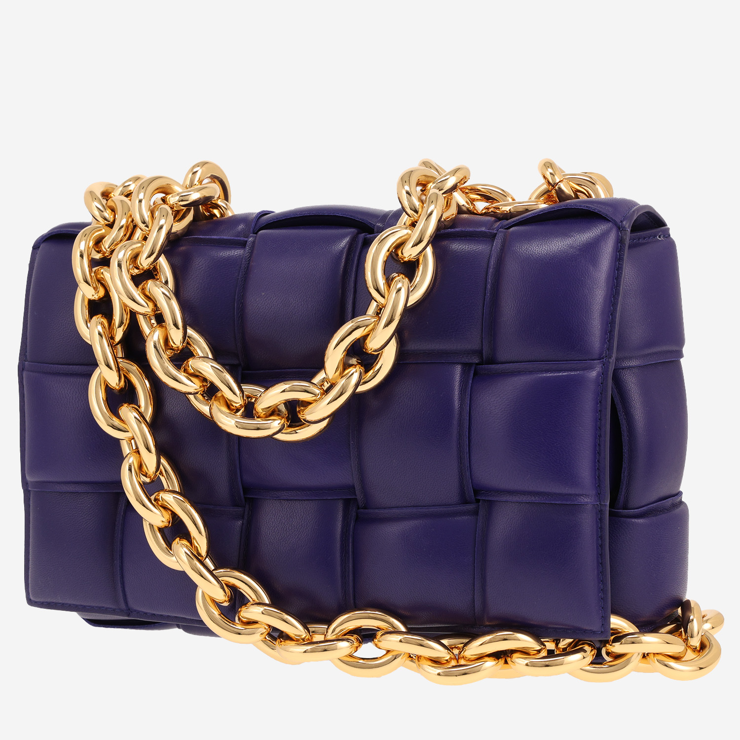 Bottega Veneta Cassette shoulder bag in purple braided leather