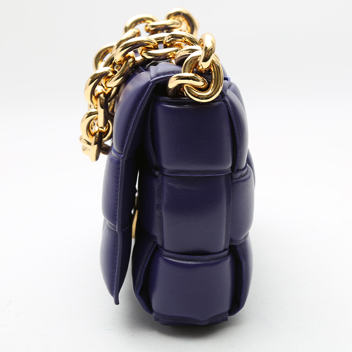 Sac bandoulière Bottega Veneta Cassette en cuir tressé violet - Detail D5