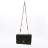 Chanel  Vintage Diana shoulder bag  in black quilted leather - Detail D8 thumbnail