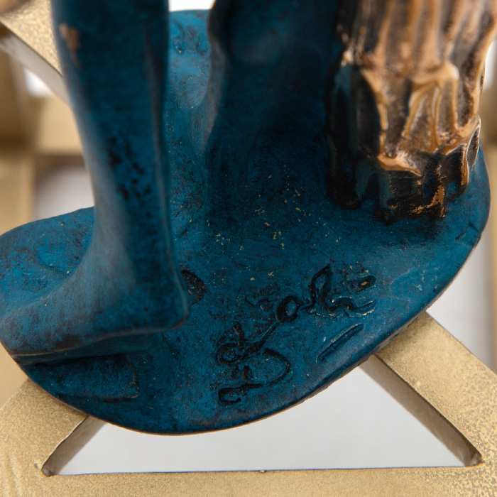 Salvador Dalí, "Homme oiseau", sculpture en bronze à patine bleue et dorée, signée et numérotée, de 1972-1981 - Detail D2