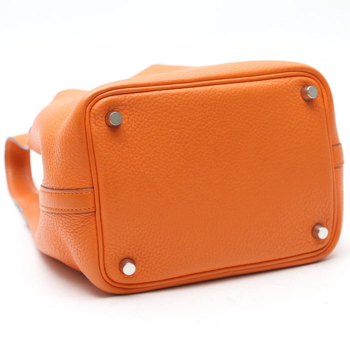 Sac à main Hermès  Picotin en cuir togo orange - Detail D4
