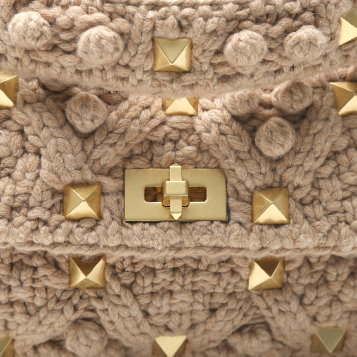 Valentino Garavani Roman Stud Shoulder bag 401053
