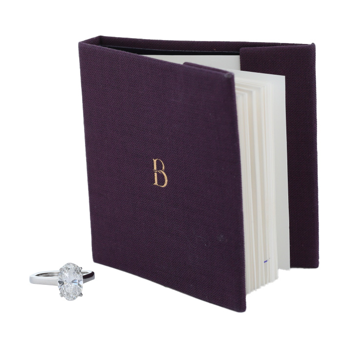 Sortija solitaria Boucheron Beloved de oro blanco y diamante - Detail D2