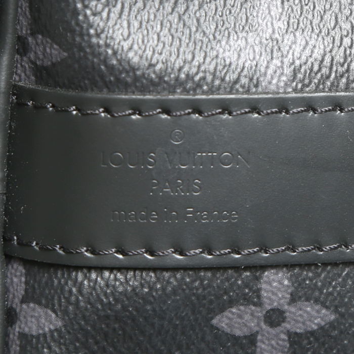 Bolsa de viaje Louis Vuitton  Keepall 45 en lona Monogram gris y cuero negro - Detail D3
