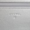 Chanel  Wallet on Chain shoulder bag  in silver quilted grained leather - Detail D4 thumbnail