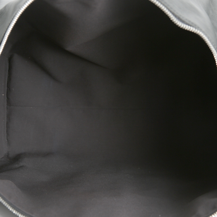 Louis Vuitton  Keepall 55 travel bag  in black epi leather - Detail D2