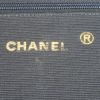 Bolso de mano Chanel  Vintage en cuero acolchado blanco - Detail D3 thumbnail