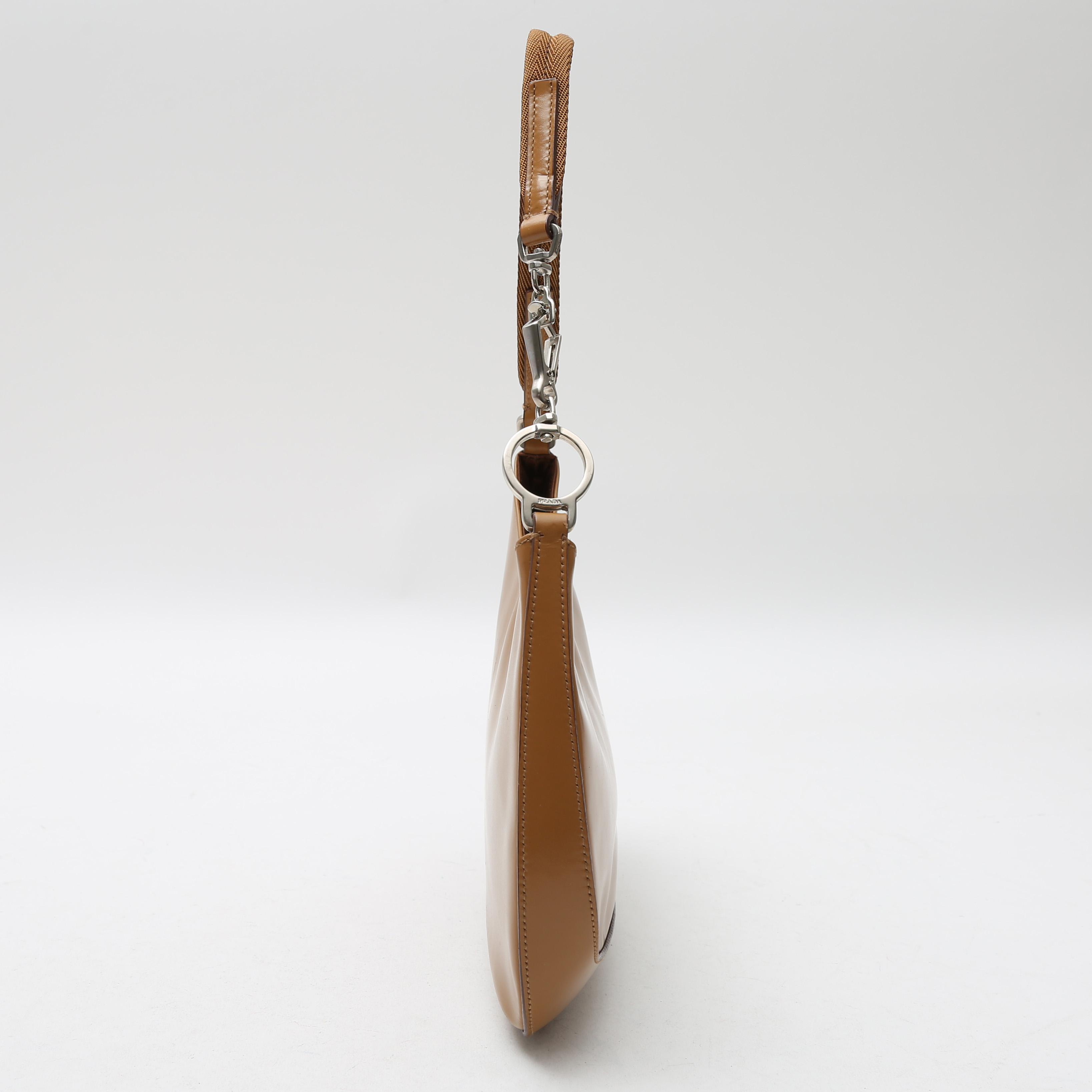 Borsa Prada   in pelle verniciata marrone - Detail D6