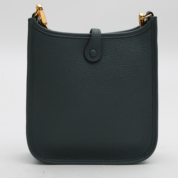 Sac bandoulière Hermès  Mini Evelyne en cuir togo Bleu Orage et toile bleue brume - Detail D7