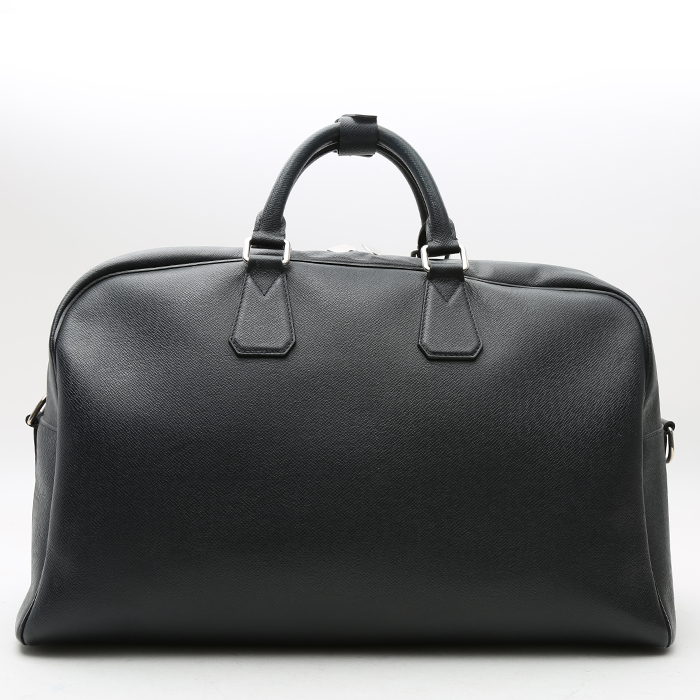 Louis Vuitton Kendall travel bag in anthracite grey taiga leather - Detail D7