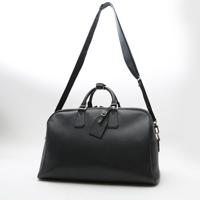 Louis Vuitton Kendall travel bag in anthracite grey taiga leather - Detail D8
