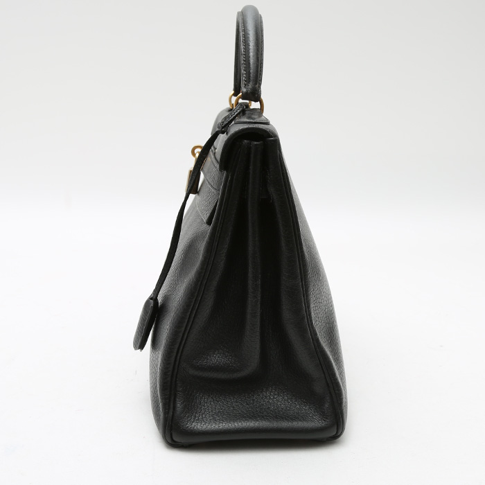 Sac à main Hermès  Kelly 32 cm en vache Liégée noire - Detail D6