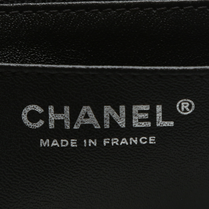 Bolso bandolera Chanel  Timeless Jumbo en cuero negro - Detail D3