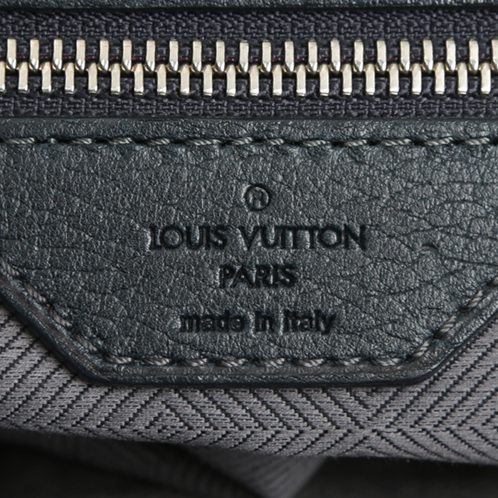 Borsa portadocumenti Louis Vuitton  Porte documents Voyage in pelle grigia - Detail D3