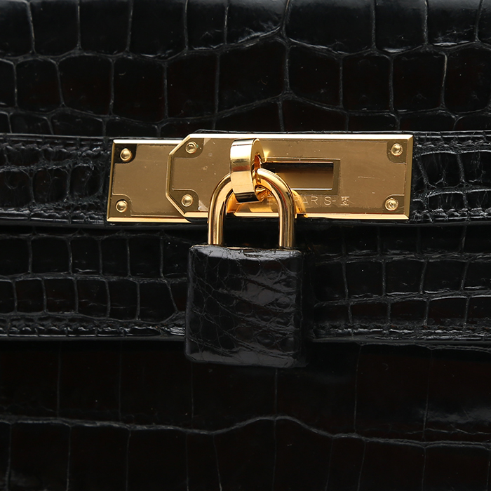 Sac à main Hermès  Kelly 32 cm en crocodile porosus noir - Detail D1