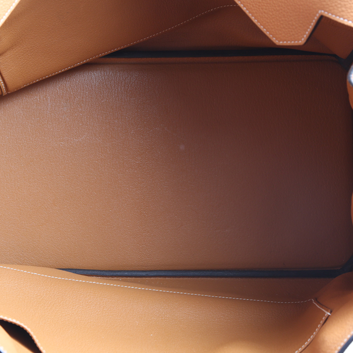 Bolso de mano Hermès  Birkin 40 cm en cuero togo color oro - Detail D2
