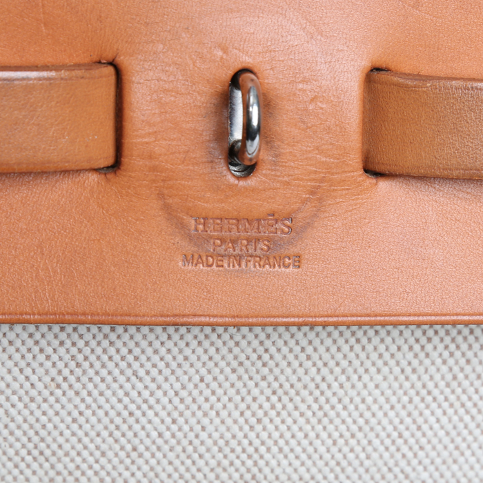 Bolso bandolera Hermès  Herbag en lona beige y vaca Hunter natural - Detail D4