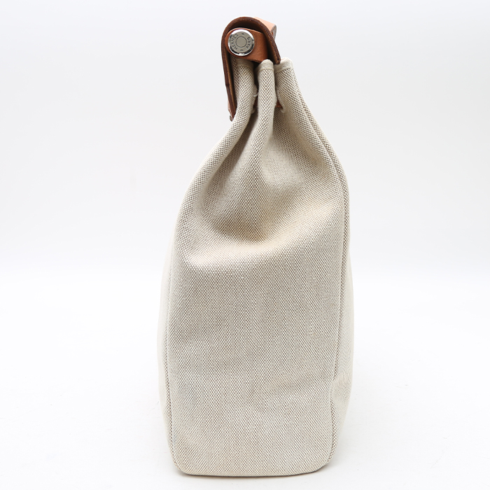 Sac bandoulière Hermès  Herbag en toile beige et vache Hunter naturelle - Detail D7