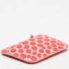 Louis Vuitton Dots Yayoi Kusama card wallet  in pink and red patent leather - Detail D4 thumbnail