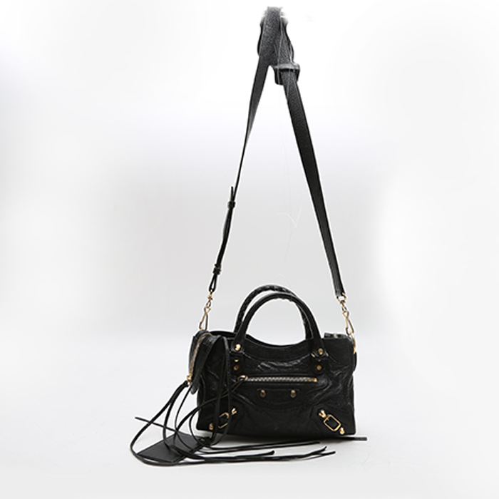 Sac à main Balenciaga  City petit modèle  en cuir noir - Detail D8