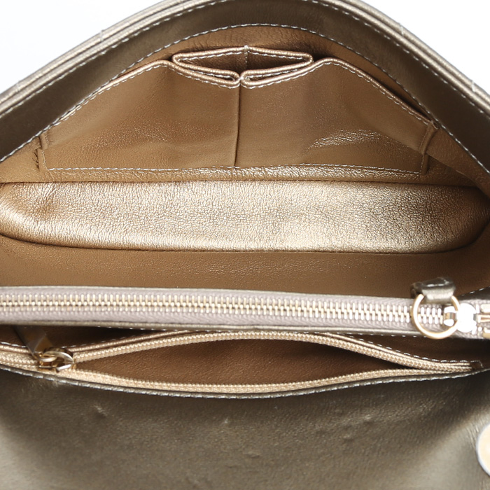 Sac à main Chanel  Editions Limitées en cuir bronze et cuir gris - Detail D2