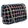 Bolso de mano Chanel   en tweed negro, azul rosa y blanco - Detail D6 thumbnail
