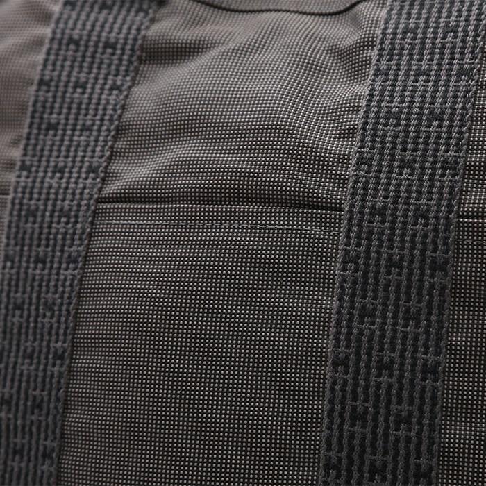 Mochila Hermès  Toto Bag Backpack en lona gris y negra - Detail D1