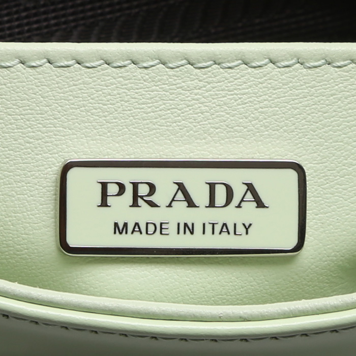 Prada Cleo handbag in green leather - Detail D3