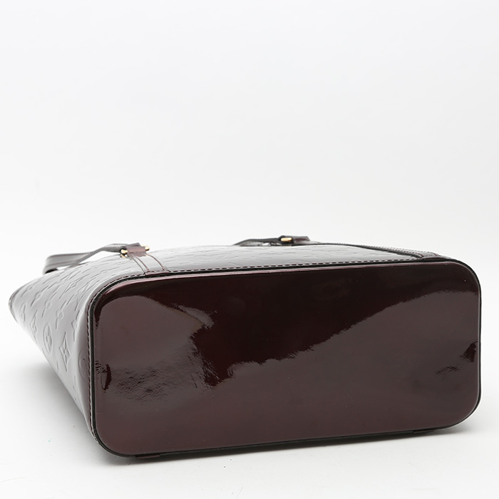 Sac à main Louis Vuitton  Avalon Moyen Modèle en cuir verni monogram bordeaux - Detail D4