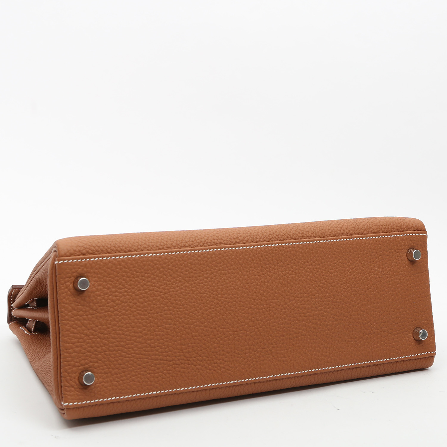 Bolso de mano Hermès  Kelly 32 cm en cuero togo color oro - Detail D5