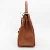 Hermès  Kelly 32 cm handbag  in gold togo leather - Detail D6 thumbnail