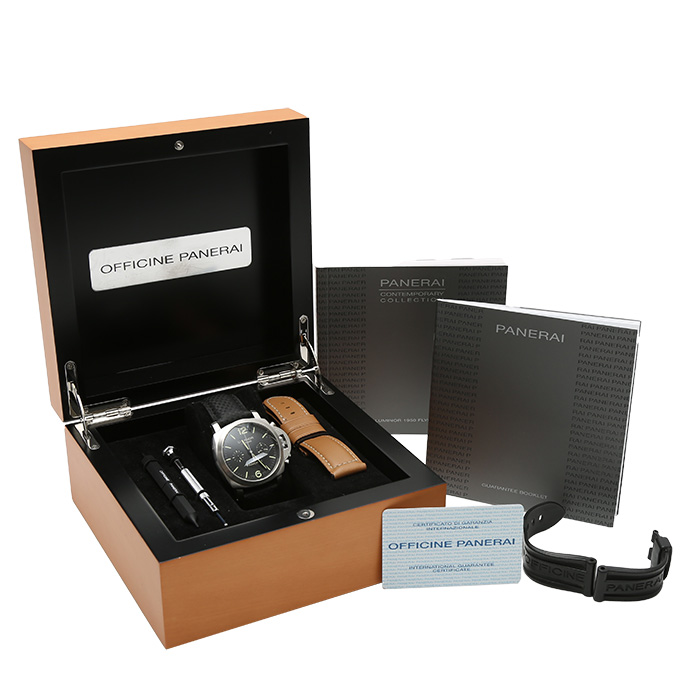Panerai Luminor Flyback  in stainless steel Circa 2010 - Detail D2