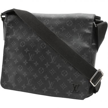 Louis Vuitton District Shoulder bag 335338
